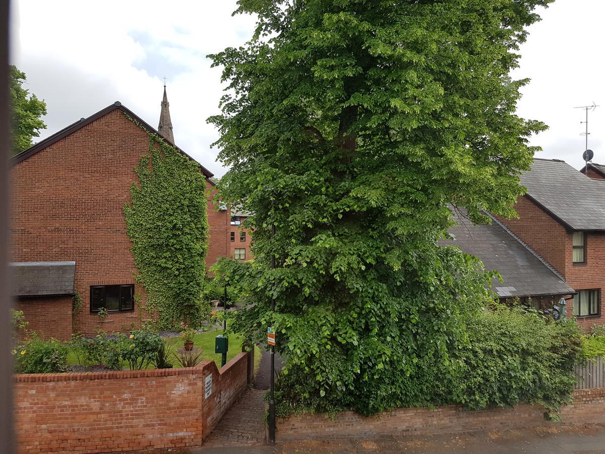 Alexandra Lodge Guest House 切斯特 外观 照片