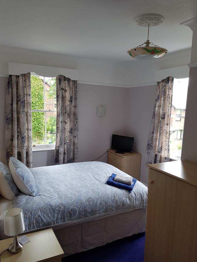Alexandra Lodge Guest House 切斯特 外观 照片